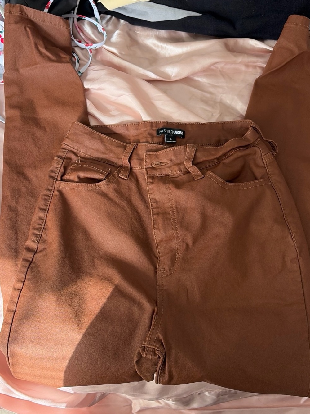 Brown Straight Leg Pants Women’s - Picture 2 of 3